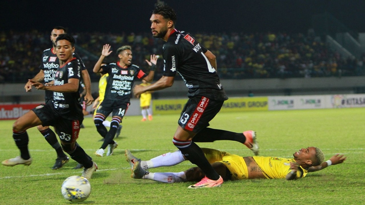 Laga Barito Putera vs Bali United