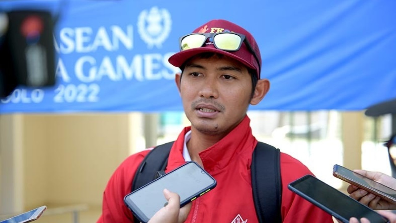 Pelatih tim tenis kursi roda Indonesia, Satria Yudi