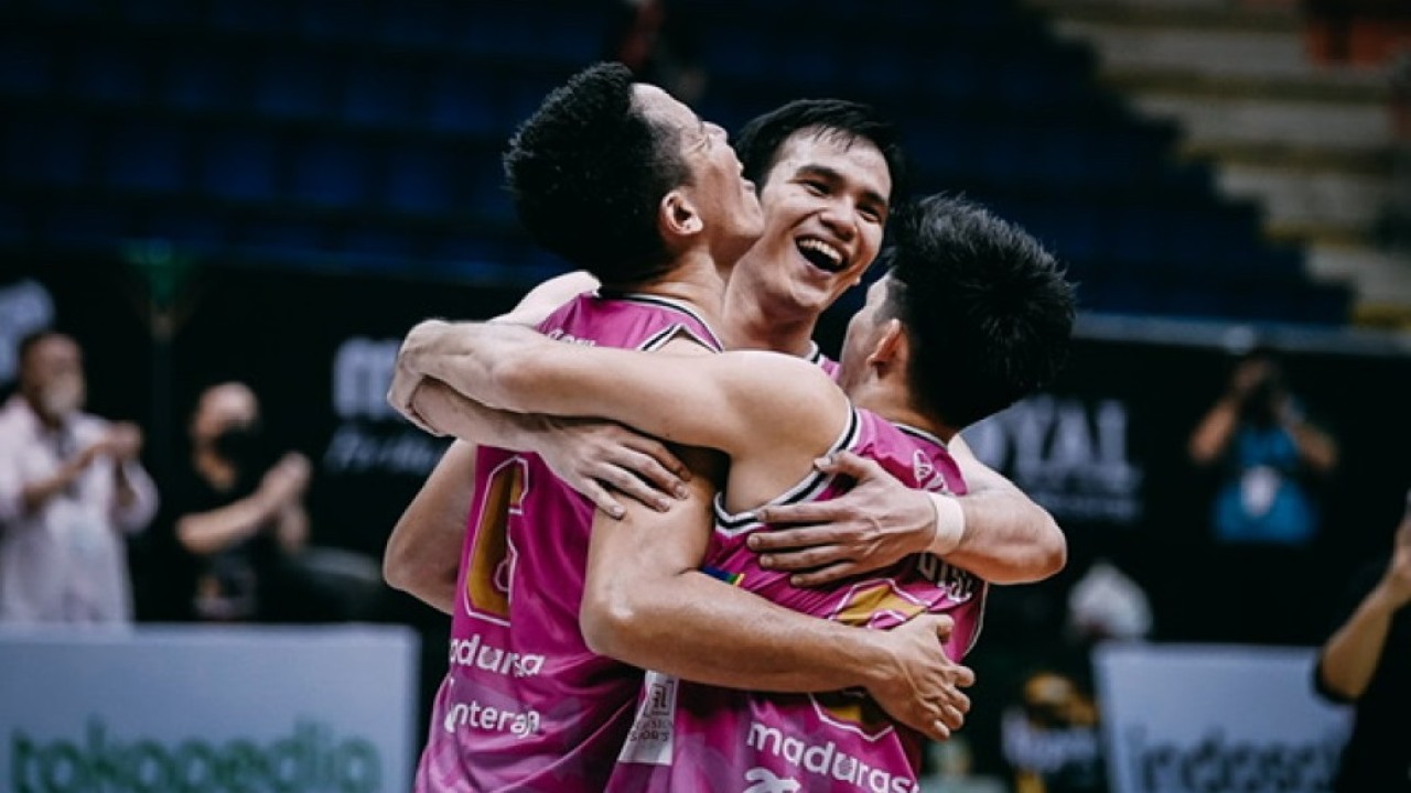 West Bandits Combiphar Solo