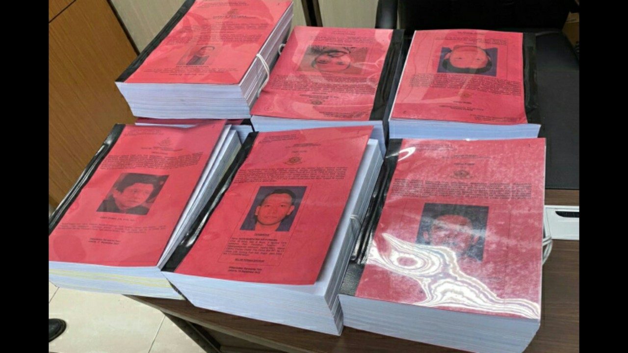 Berkas perkara terkait kasus tewasnya Brigadir J.