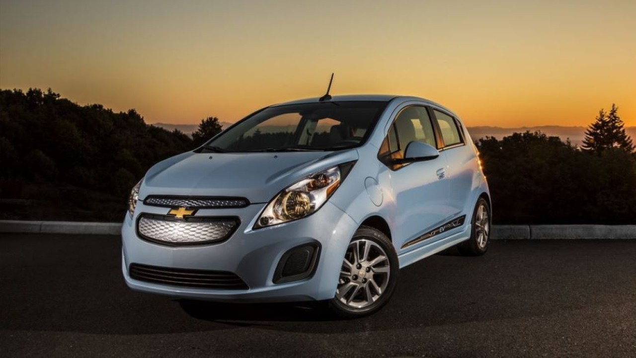 Chevrolet Spark EV 2015. (Carscoops)
