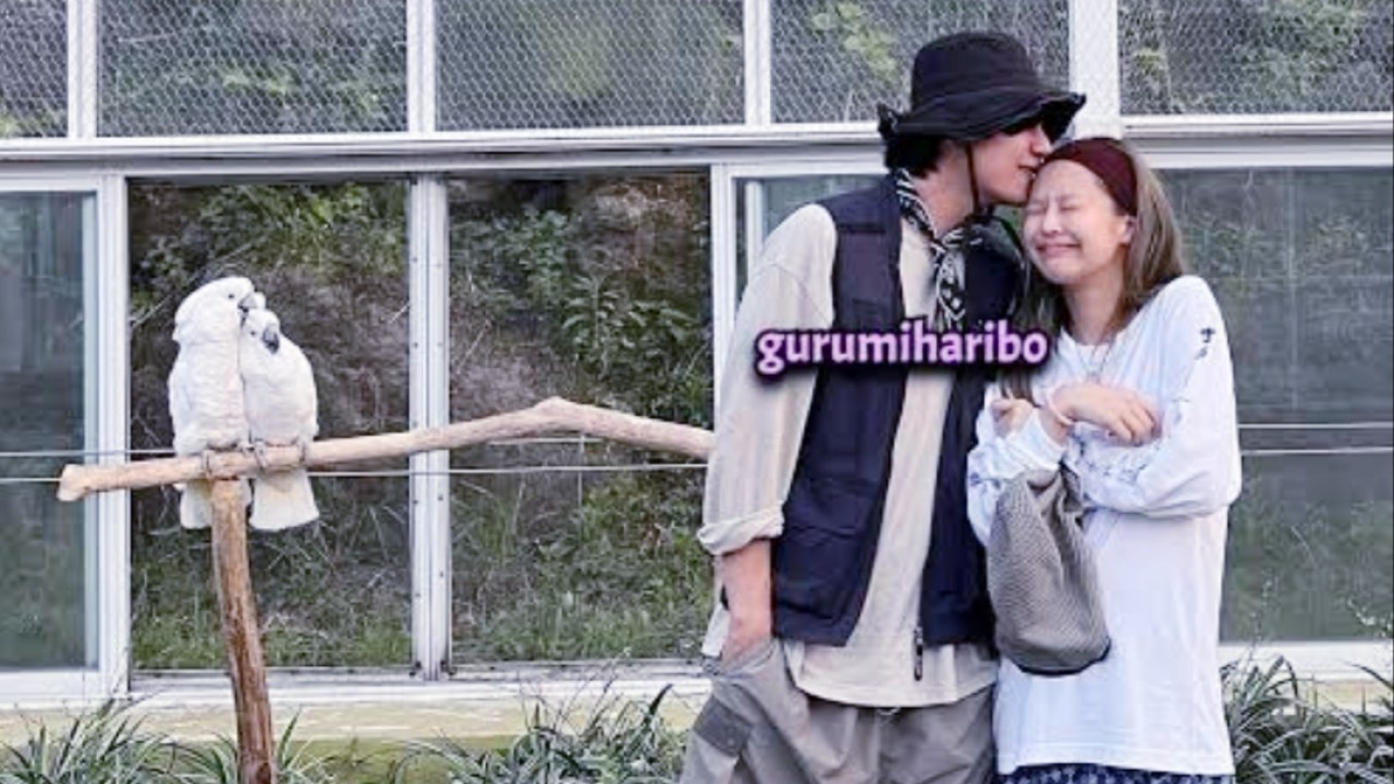 Foto diduga Jennie BLACKPINK dicium V BTS/net