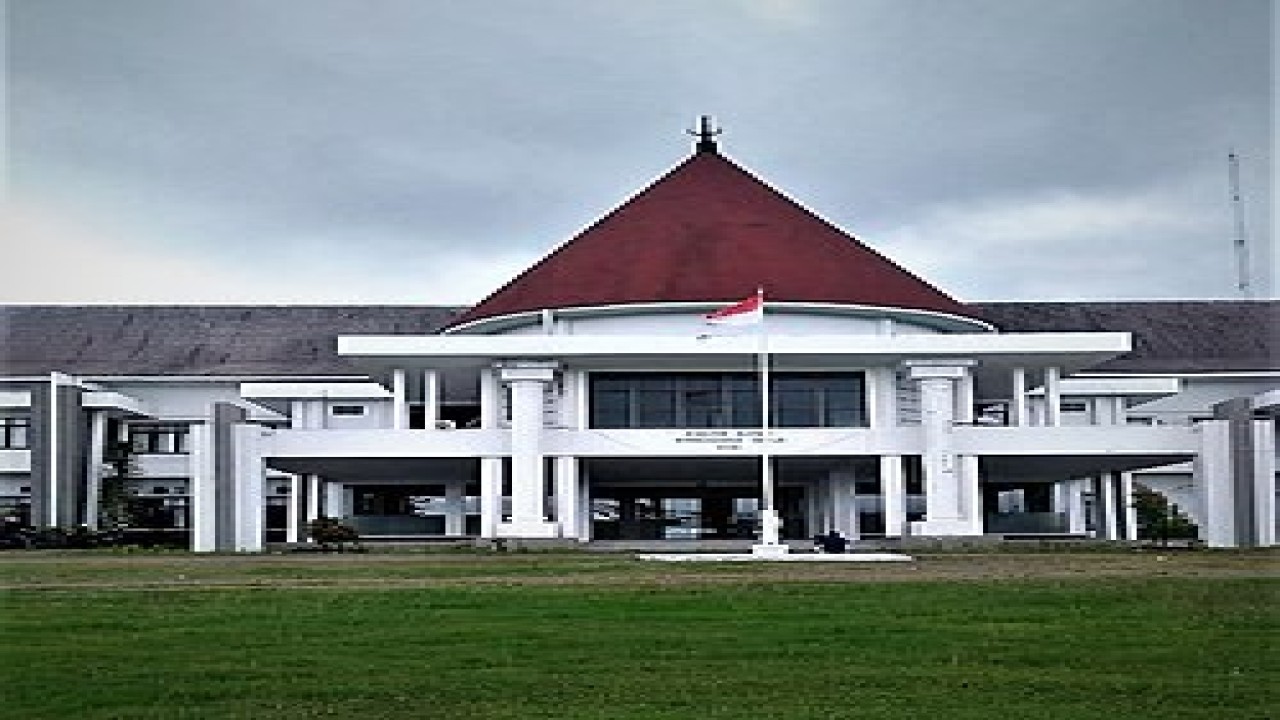 Kantor Bupati Manggarai Timur. ( Foto: Istimewa)