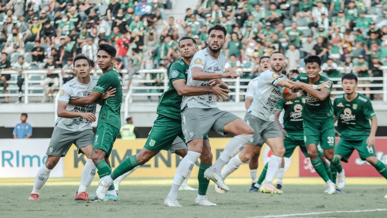 Laga Bali United vs Persebaya