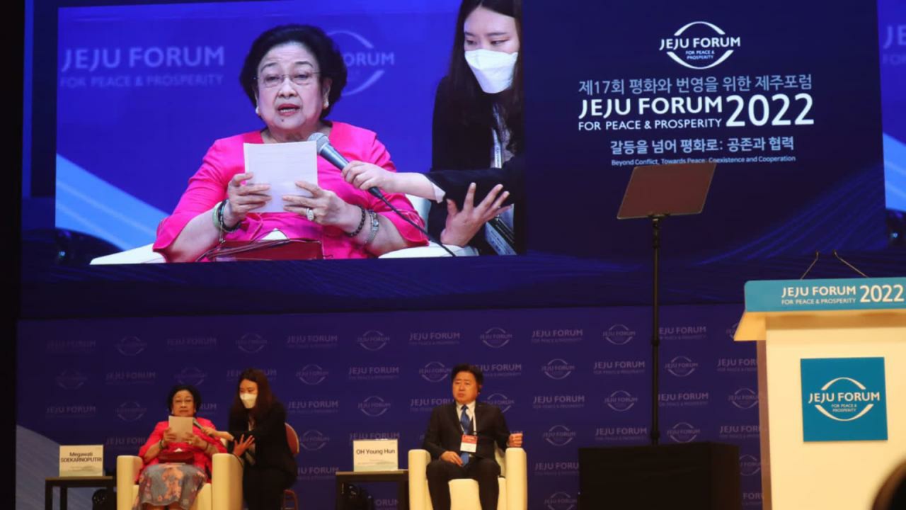Megawati Soekarnoputri di Jeju Forum.
