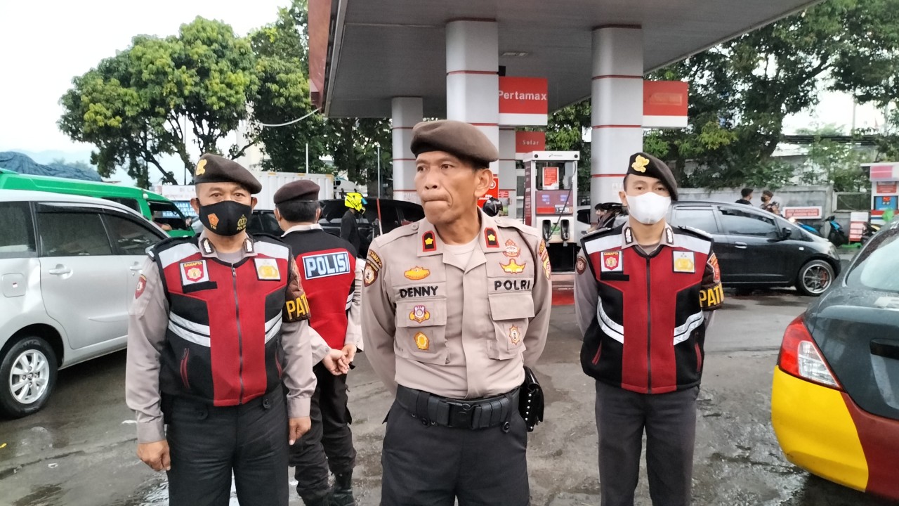 Polisi turunkan ratusan personel amankan SPBU.