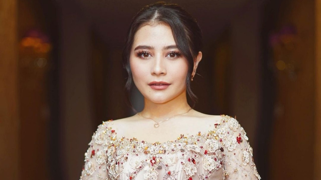 Prilly Latuconsina/Instagram