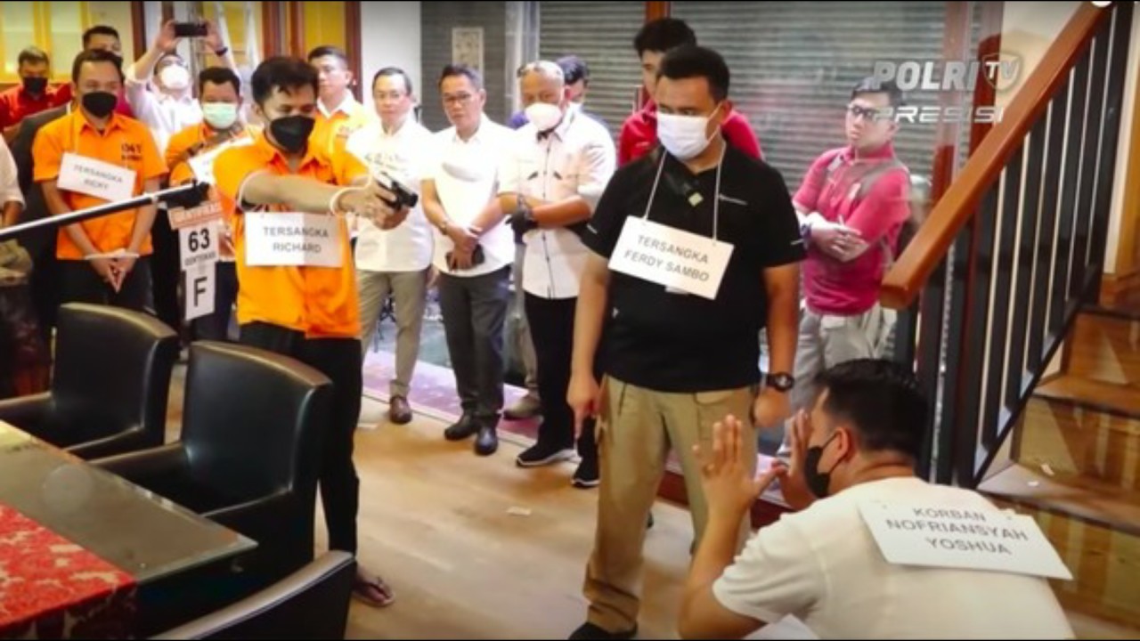 Rekonstruksi pembunuhan Brigadir J. (Polri TV)