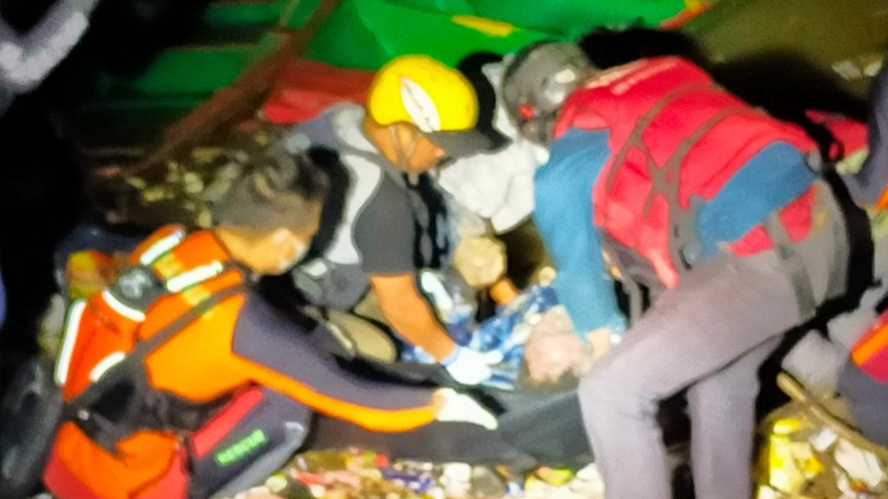 Driver ojol yang melompat ke Citarum ditemukan.