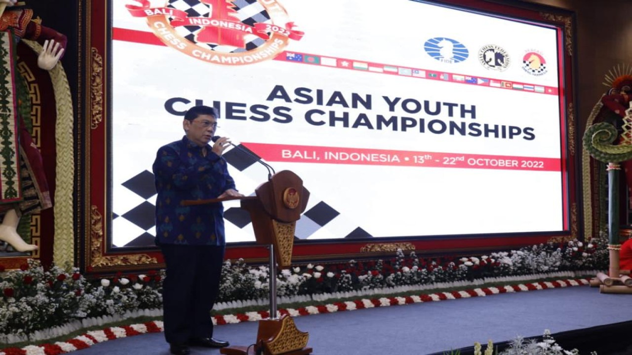 Ketua Umum PB Percasi GM Utut Adianto memberikan sambutan pada pembukaan Asian Youth Chess Championships di Bali/ist 