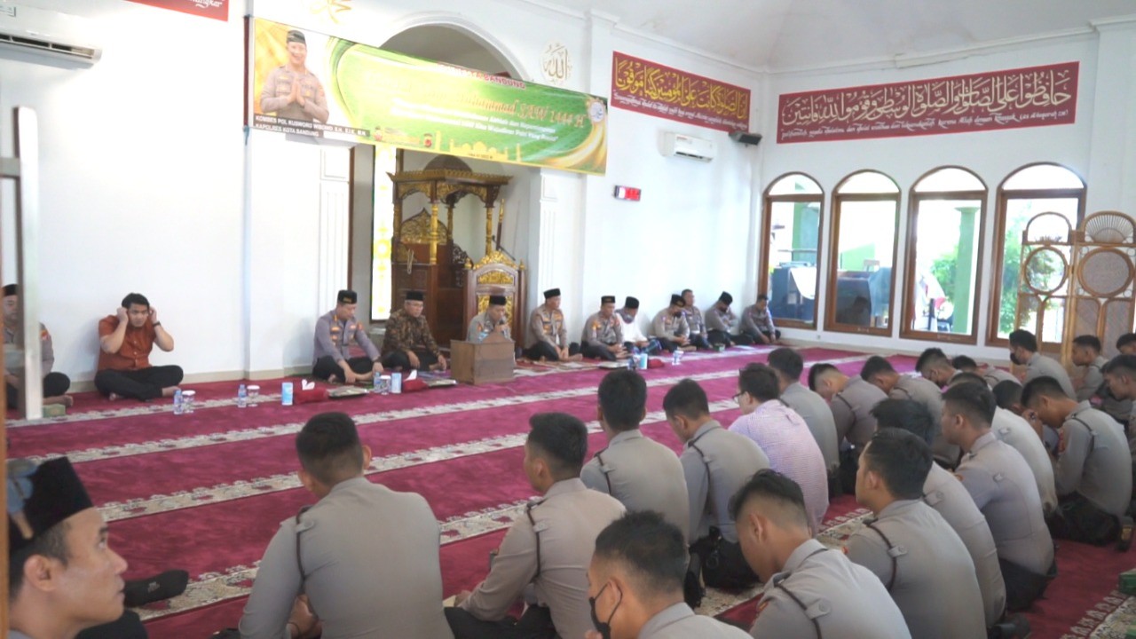 Polresta Bandung gelar Maulid Nabi.