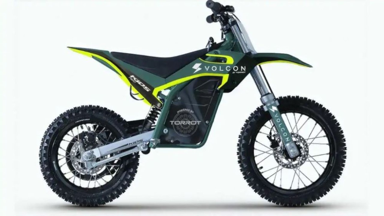 Volcon dan Torrot baru-baru ini resmi menjalin sinergi untuk memproduksi sepeda motor listrik yang dikhususkan untuk anak-anak. (RideApart)