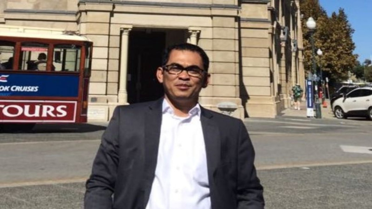 Akademisi yang juga peneliti ekonomi dari Fakultas Ekonomi dan Bisnis (FEB) Universitas Jember Adhitya Wardhono PhD. ANTARA/HO-Adhitya Wardhono)