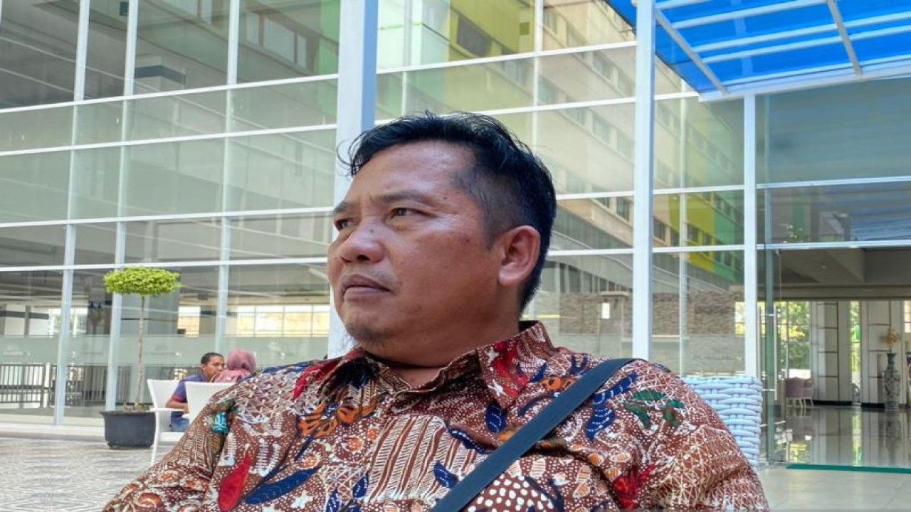 Anggota KPU Kepri Parlindungan Sihombing. ANTARA/Nikolas Panama