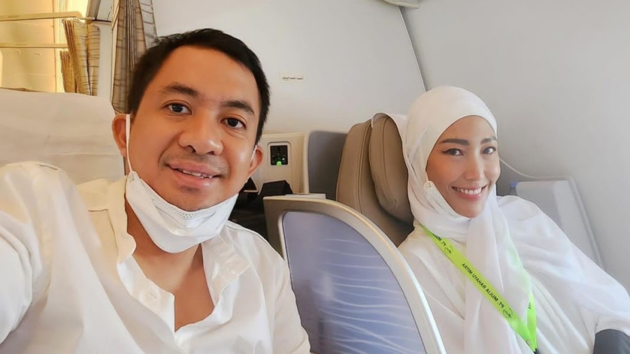 Ayu Dewi dan Regi Datau/Instagram