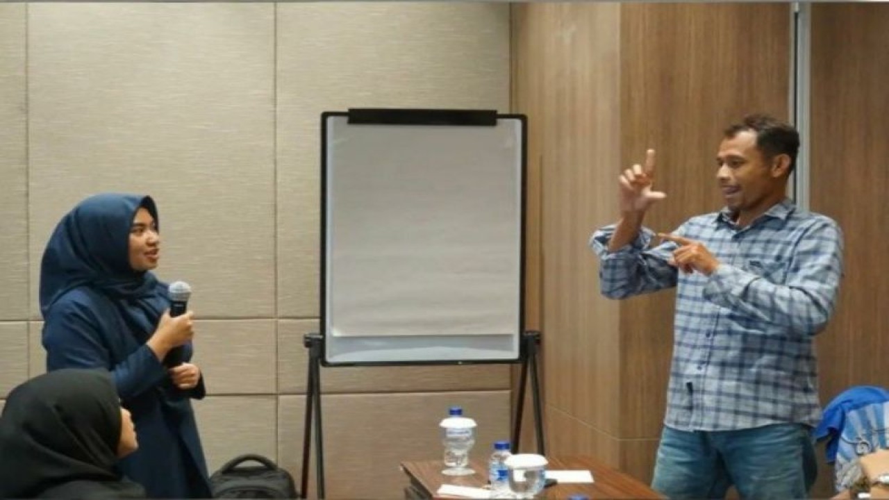 Bawaslu Kulon Progo bersama disambilitas memetakan persoalan dalam Pemilu 2024. (ANTARA/HO-Dokumen Bawaslu Kulon Progo)