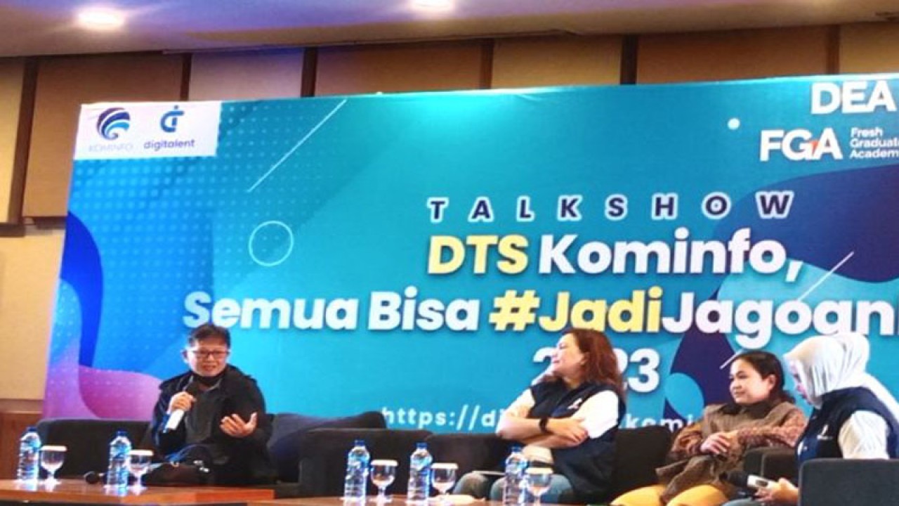 Diskusi "Digital Talent Scholarship, Semua Bisa Jadi Jagoan Digital" yang digelar BPSDMP Kominfo Yogyakarta di Yogyakarta, Selasa (29/11/2022) (ANTARA/Luqman Hakim)