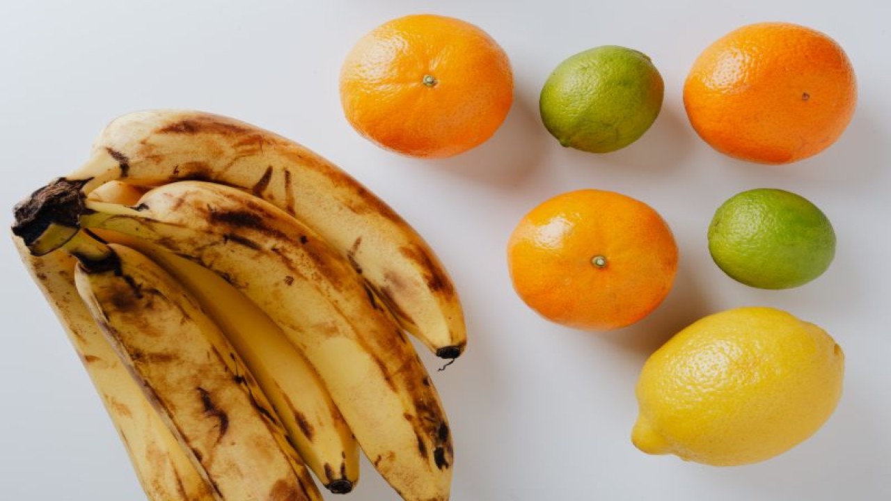 Ilustrasi buah yang mengandung vitamin C (Pexels)