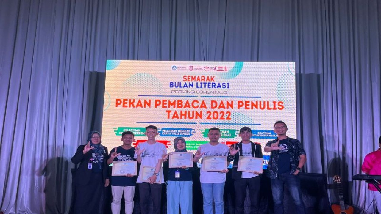 Perayaan Bulan Literasi oleh Kantor Bahasa Provinsi Gorontalo di Gedung Bele Li Mbui Kota Gorontalo, Kamis (10/11/2022). (ANTARA/Debby Mano)