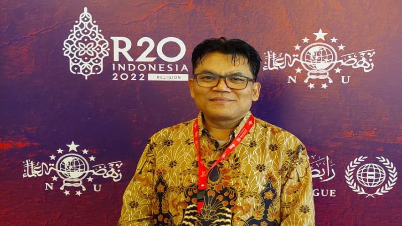 Direktur Pasca Sarjana UIN Syarif Hidayatullah Jakarta Asep Saepudin Jahar saat menghadiri Forum R20 di Bali, Sabtu (5/11/2022). (ANTARA/HO-UIN Syarif Hidayatullah Jakarta)