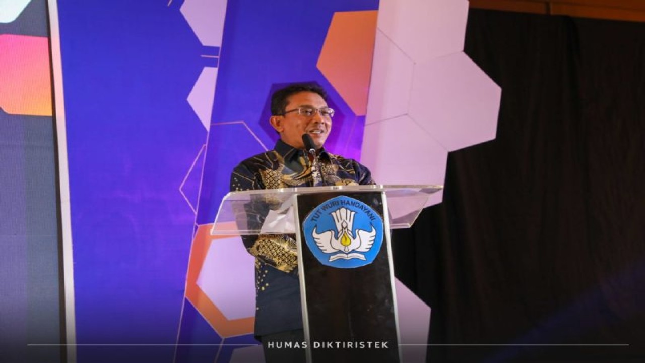 Direktur Sumber Daya Ditjen Diktiristek Kementerian Pendidikan, Kebudayaan, Riset dan Teknologi (Kemendikbudristek) Mohammad Sofwan Effendi. (ANTARA/HO- Humas Diktiristek)