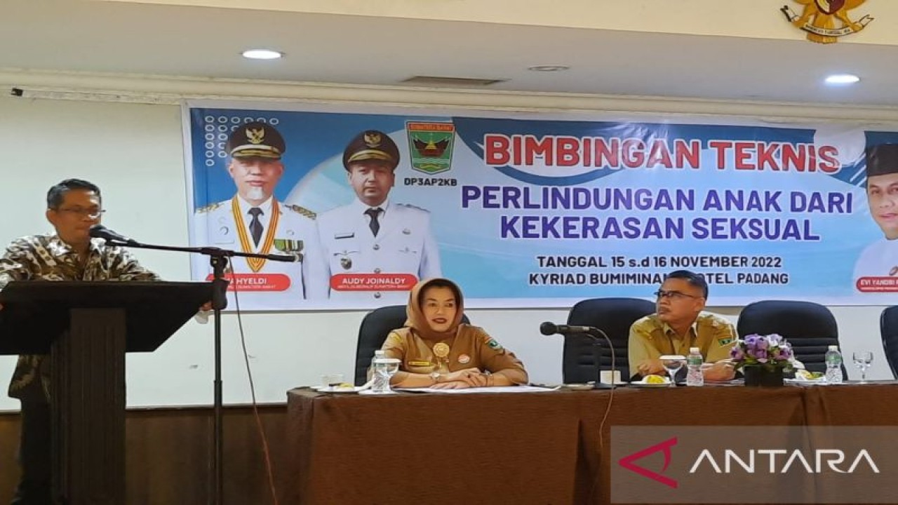 Anggota Komisi IV DPRD Sumbar, Evi Yandri menyebutkan tindak kekerasan terhadap anak di Sumbar masih tinggi. ANTARA/Miko Elfisha