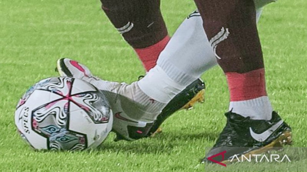 Ilustrasi bola. (ANTARA/Mohammad Ayudha/dok)