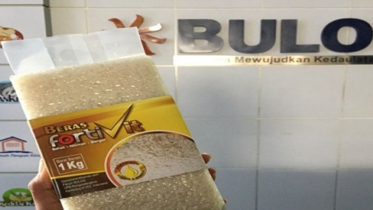 Ilustrasi - Bulog setiap saat mengajak masyarakat untuk mengkonsumsi beras Fortivikasi sebagai salah satu beras yang kaya gizi dan sehat. (Foto ANTARA/HO-Bulog)