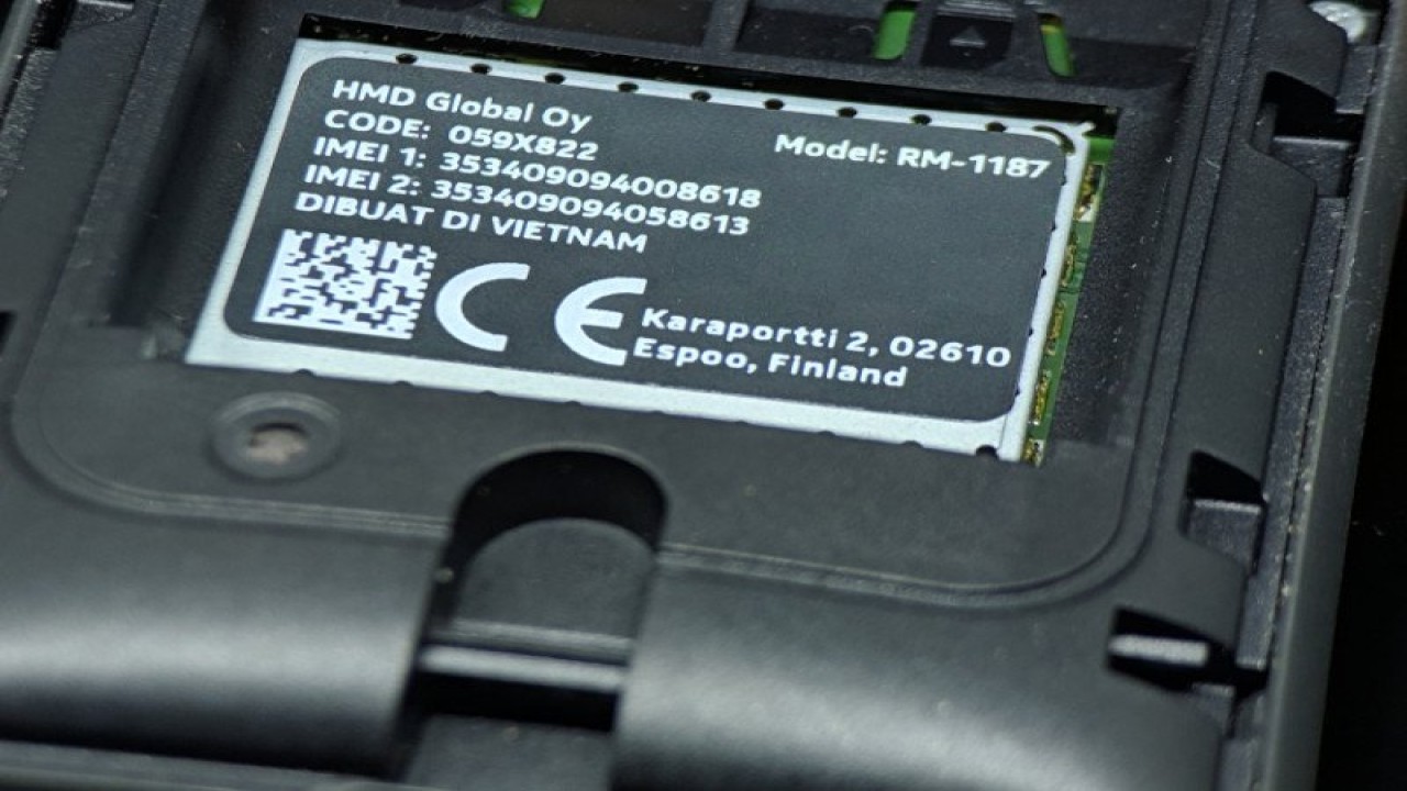 International Mobile Equipment Identity (IMEI) (ANTARA/Shutterstock)