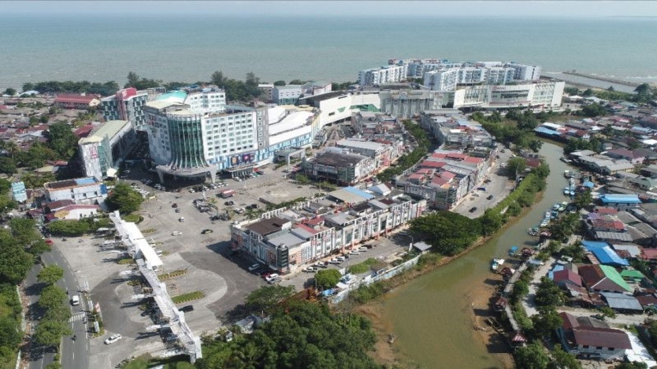 Kota Balikpapan merupakan salah satu kota termaju di Kalimantan Timur. ANTARA/HO-BSBK