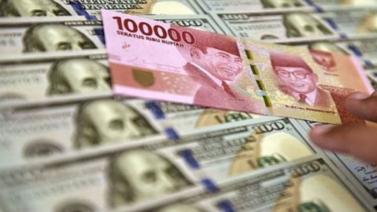 Mata uang rupih dan dolar AS/ist