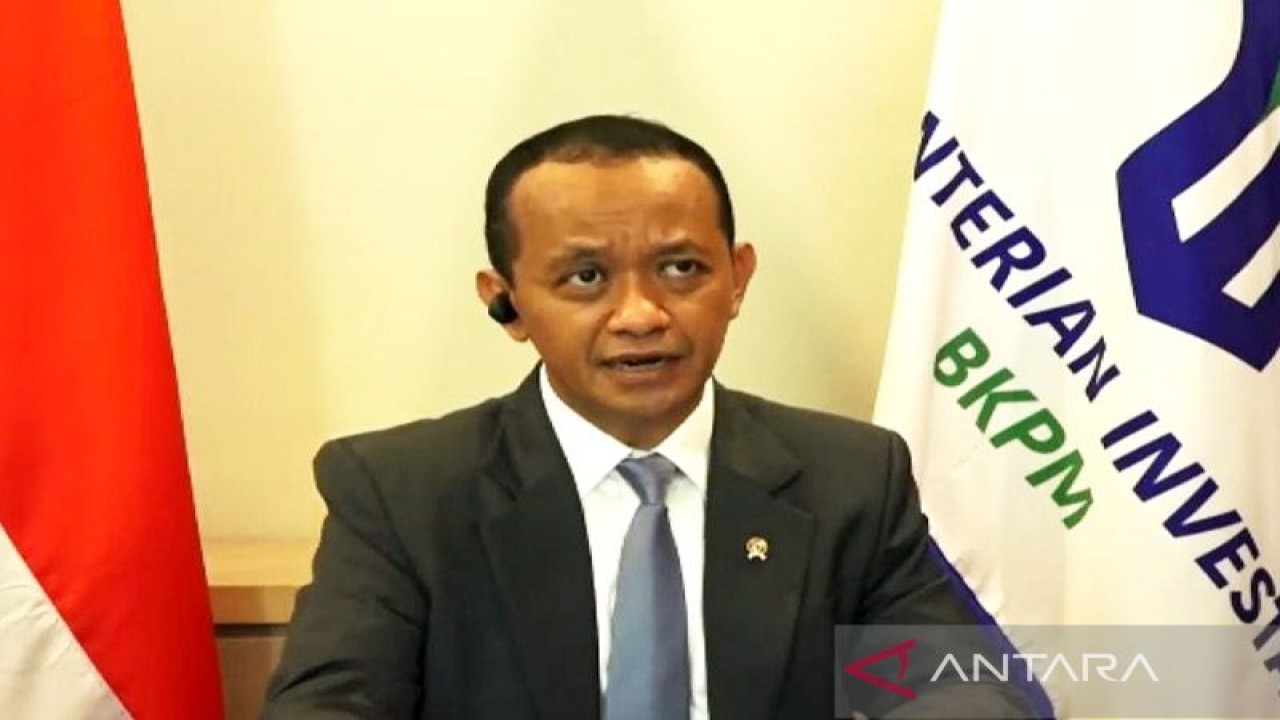 Menteri Investasi/Kepala Badan Koordinasi Penanaman Modal (BKPM) Bahlil Lahadalia dalam konferensi pers "Investasi Terus Tumbuh Topang Pertumbuhan Ekonomi", Kamis (10/11/2022). ANTARA/HO-Kementerian Investasi-BKPM/am.