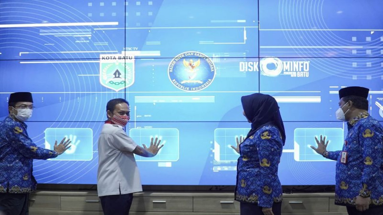 Peluncuran Batu Kota Computer Security Incident Response Team (CSIRT) atau tim tanggap insiden siber, di Kota Batu, Jawa Timur, Selasa (29/11/2022). (ANTARA/HO-Humas Pemkot Batu.)