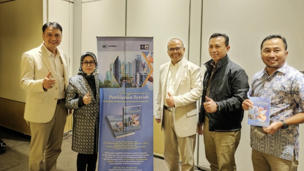 Peluncuran buku penjaminan syariah