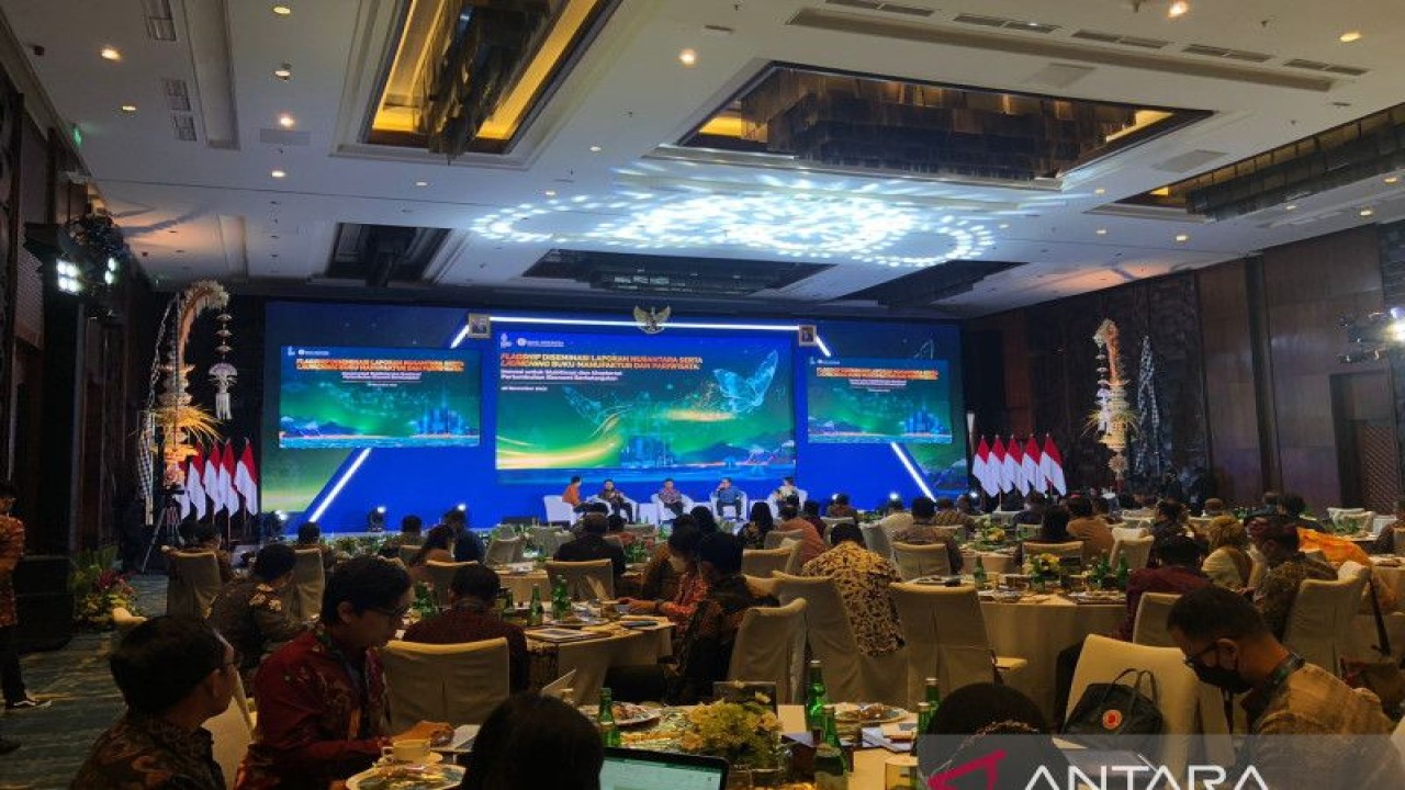 Peluncuran kajian penguatan struktur ekonomi dan pariwisata melalui buku dari Bank Indonesia di Kabupaten Badung, Bali, Jumat (18/11/2022). ANTARA/Ni Putu Putri Muliantari