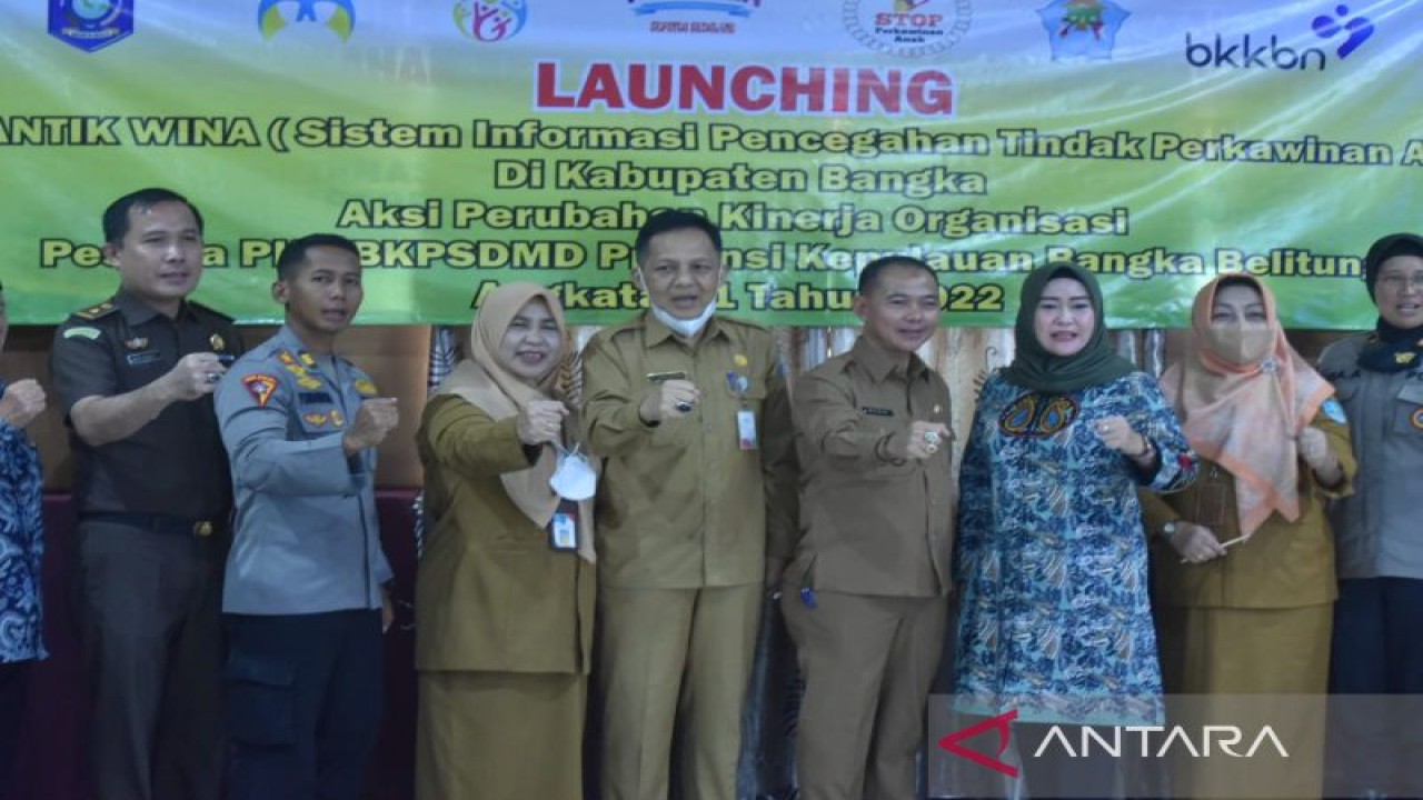 Pemkab Bangka kembangkan aplikasi Si Cantik Wina cegah pernikahan dini (ANTARA/Kasmono)