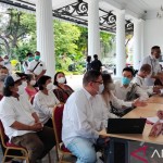 Penghuni rumah susun-1669017002