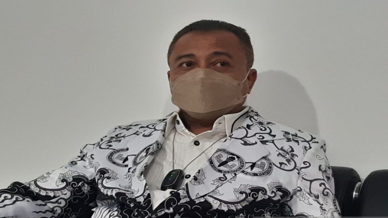 salah satu Ketua Pengurus Besar PGRI Huzaifah Dadang.ANTARA/Nikolas Panama