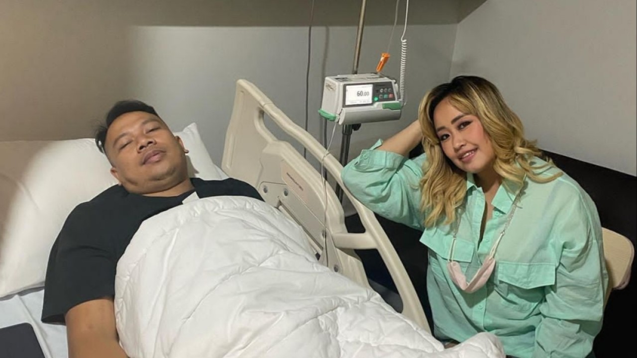 Pinkan Mambo dan Vicky Prasetyo/Instagram