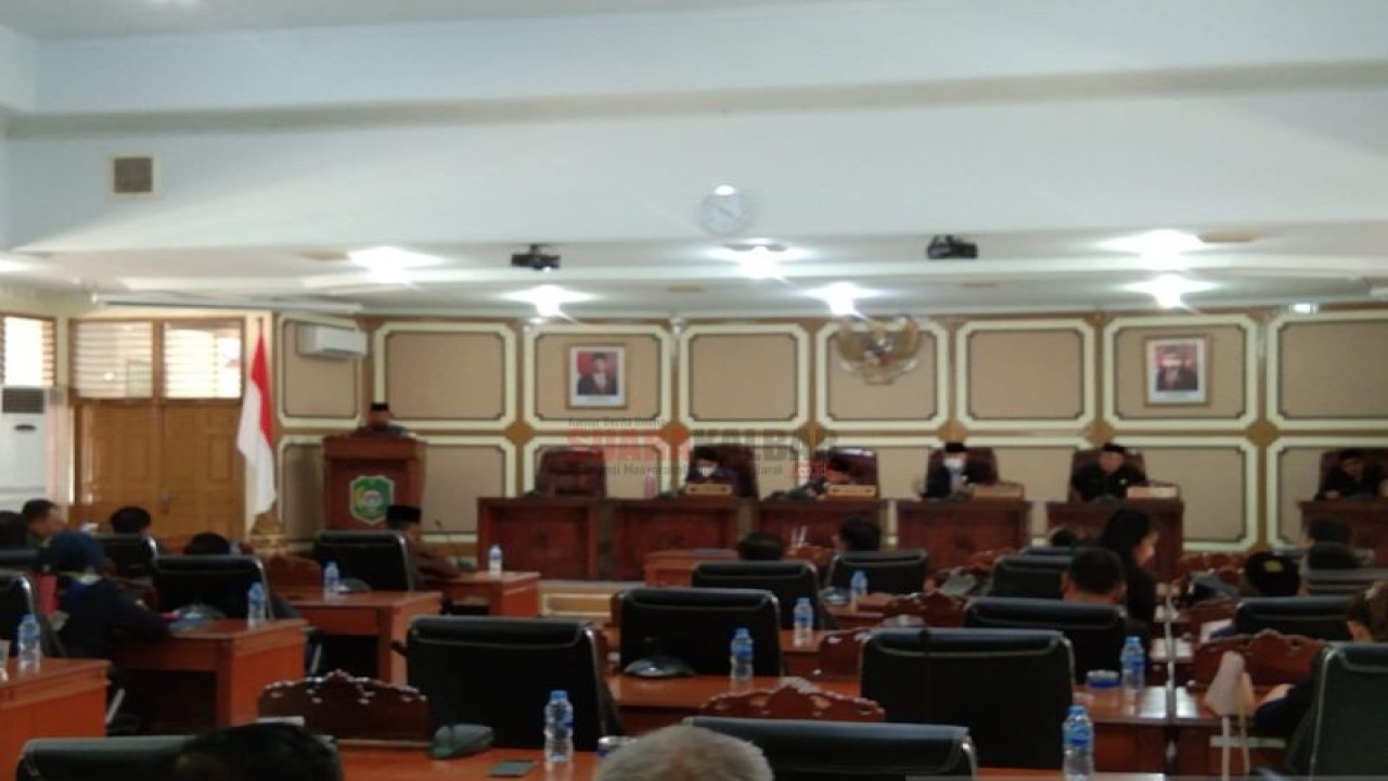 Sidang paripurna pengusulan nama calon Pj Wali Kota Singkawang (ANTARA/Rudi)