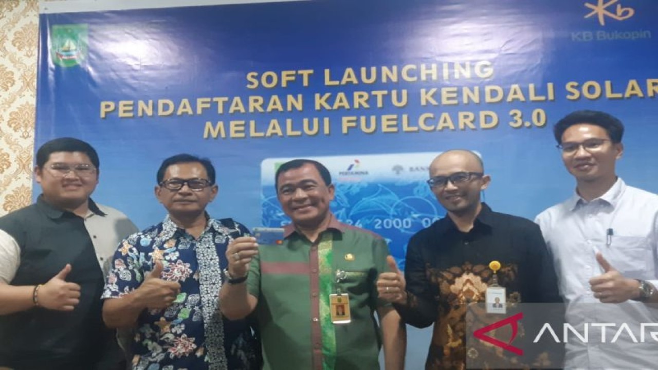 Soft launching pendaftaran kartu kendali solar melalui Fuel Card 3.0 (ANTARA/Jessica)