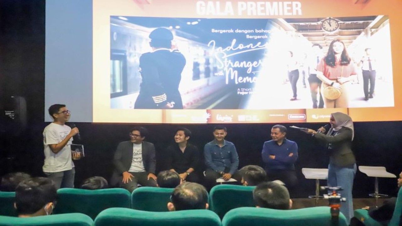 Suasana talk show film Bergerak untuk Indonesia dan Strangers with Memories di Bandung, (10/11/2022). (PT KAI)
