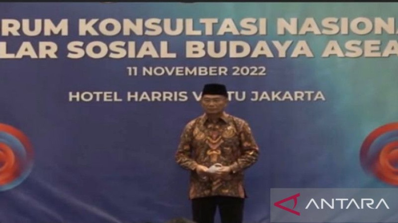 Tangkapan layar Menteri Koordinator Bidang Pembangunan Manusia dan Kebudayaan (Menko PMK) Muhadjir Effendy pada acara Forum Konsultasi Nasional Pilar Sosial Budaya ASEAN. ANTARA/Wuryanti Puspitasari