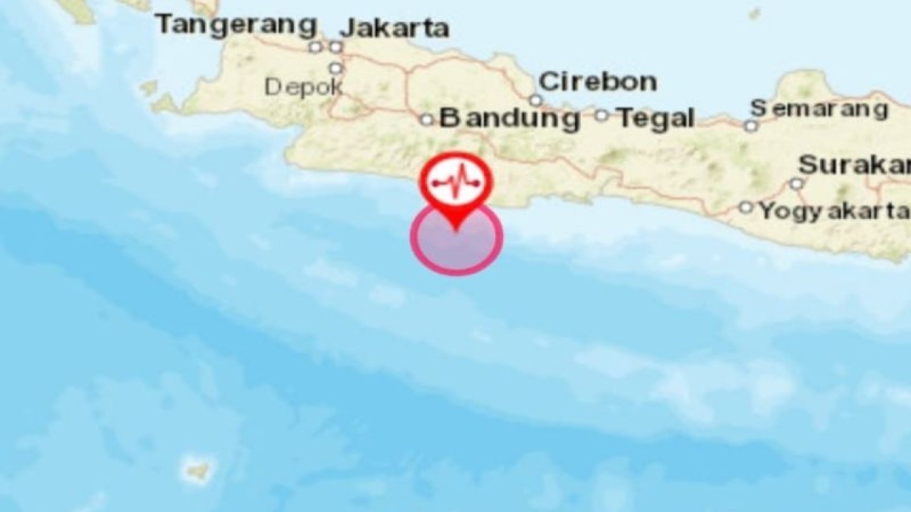 Titik koordinat gempa dengan magnitudo 5,3 berpusat di Kecamatan Pangandaran, Jabar pada Minggu, (20/11) pukul 01.28 WIB yang juga dirasakan masyarakat Sukabumi, Jabar. Antara/HO/BMKG