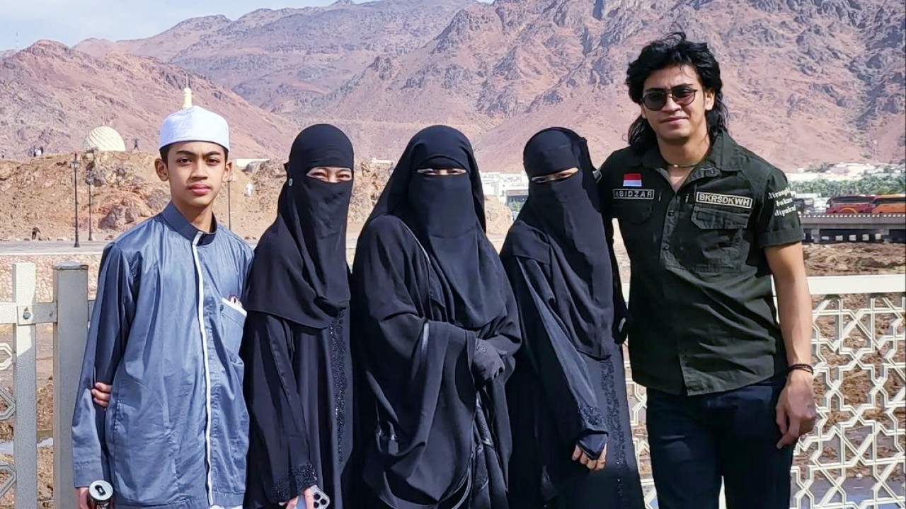 Umi Pipik dan keluarga/Instagram