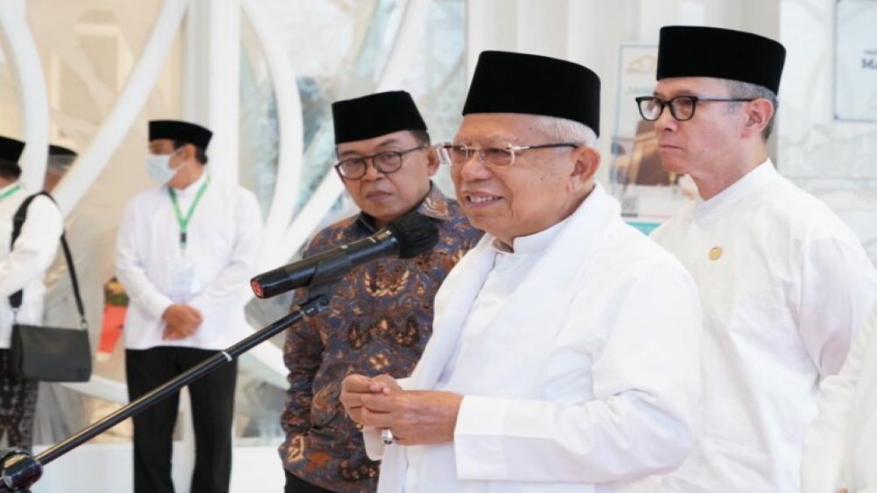 Wapres KH Ma'ruf Amin mengatakan, analog switch off (ASO) mesti dilakukan karena Indonesia sudah lama tertinggal dalam menerapkan penyiaran televisi secara digital. (BPMI Setwapres)
