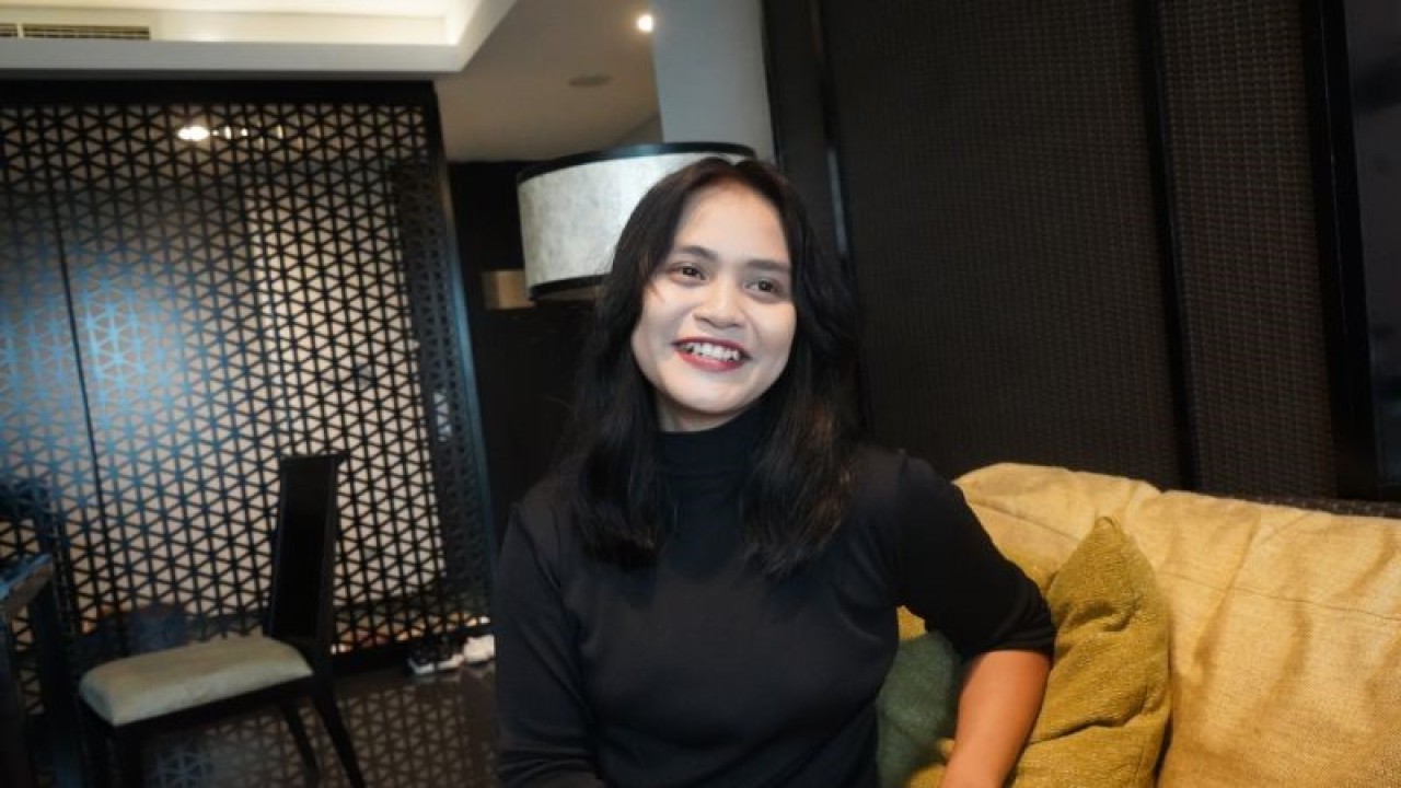 Alumnnus Program Kartu Prakerja, Jeklin Marvi Pongotak, ketika ditemui saat acara Kartu Prakerja di Bali, Selasa (15/11/2022). ANTARA/M Al Kahfie Kamaru