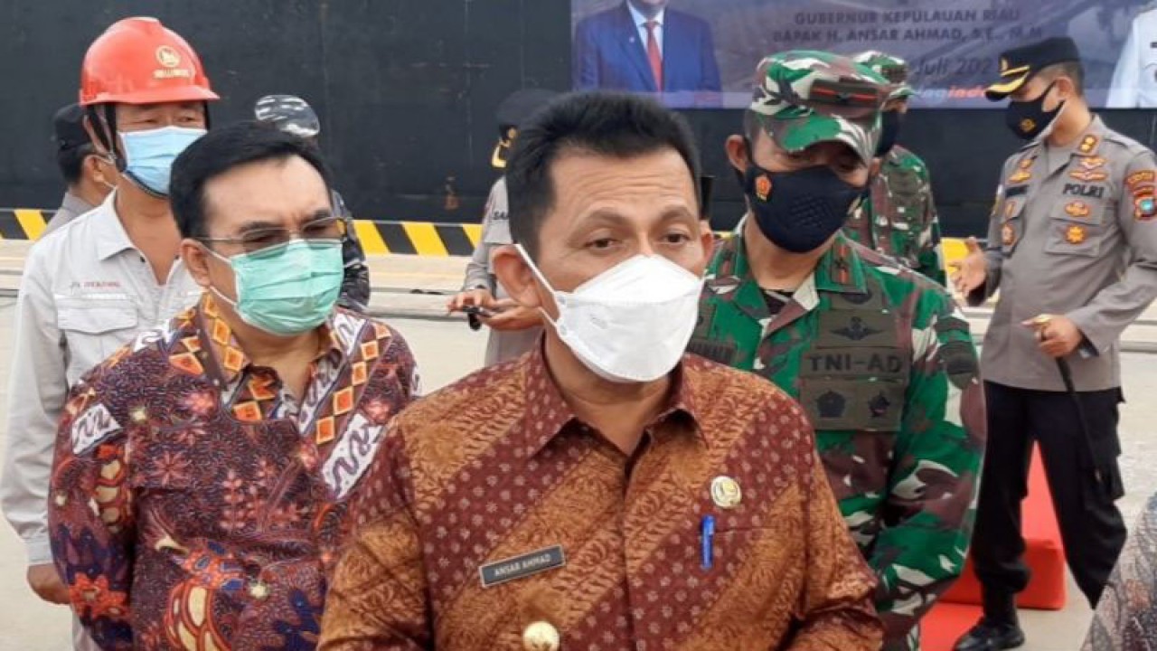 Gubernur Kepri, Ansar Ahmad. (ANTARA/Ogen)