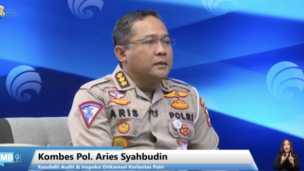 Tangkapan layar Kasubdit Audit dan Inspeksi Ditkamsel Korlantas Polri Kombes Polisi Aries Syahbudin dalam acara bertajuk “Kesiapan Infrastruktur dan Protokol Kesehatan Nataru”, disiarkan di kanal YouTube FMB9ID_IKP, dipantau dari Jakarta, Senin (19/12/2022). ANTARA/Putu Indah Savitri