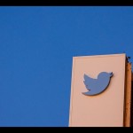 Arsip Foto - Tampak logo Twitter di kantor pusat perusahaannya di San Francisco, California, AS, Kamis (27/10/2022). ANTARA/REUTERS/Carlos Barria/am.-1670819029